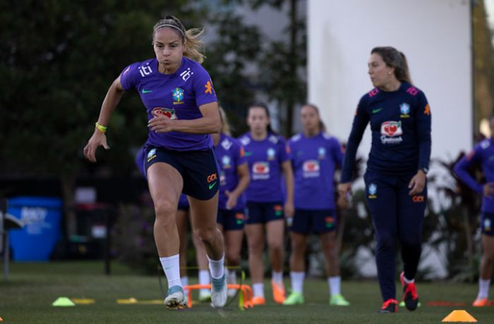 Copa feminina terá dois países-sede, 32 seleções e premiação recorde
