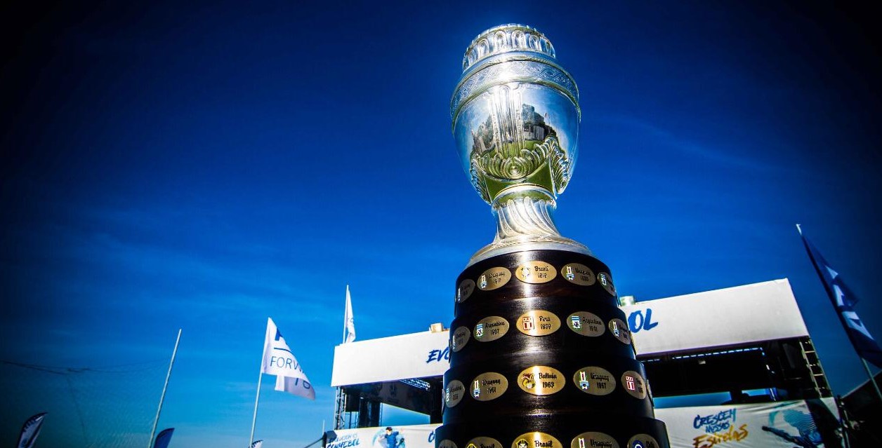 Brasil vai sediar Copa América em meio a 462 mil mortes por covid-19