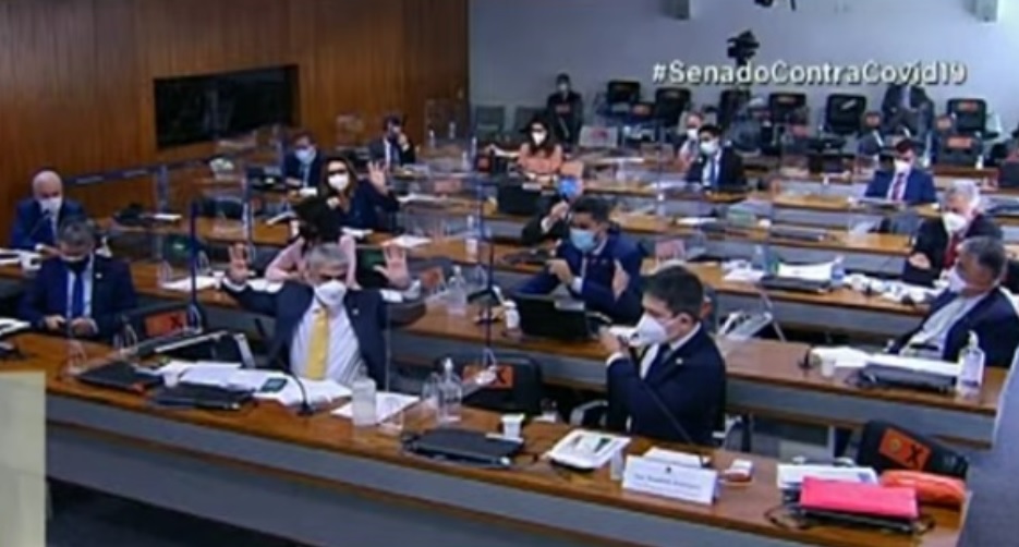 CPI tem bate-boca entre senadores e depoimento de Nise pode ser suspenso