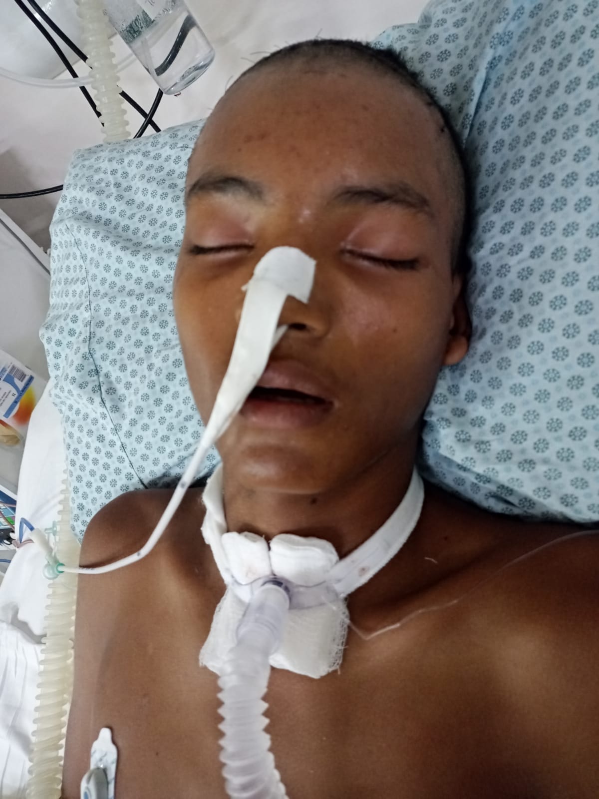 Hospital procura familiares de jovem internado em Manaus