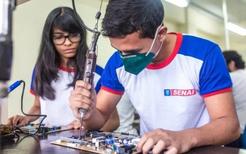 Inscrições em cursos gratuitos do Sesi e Senai terminam hoje em Manaus