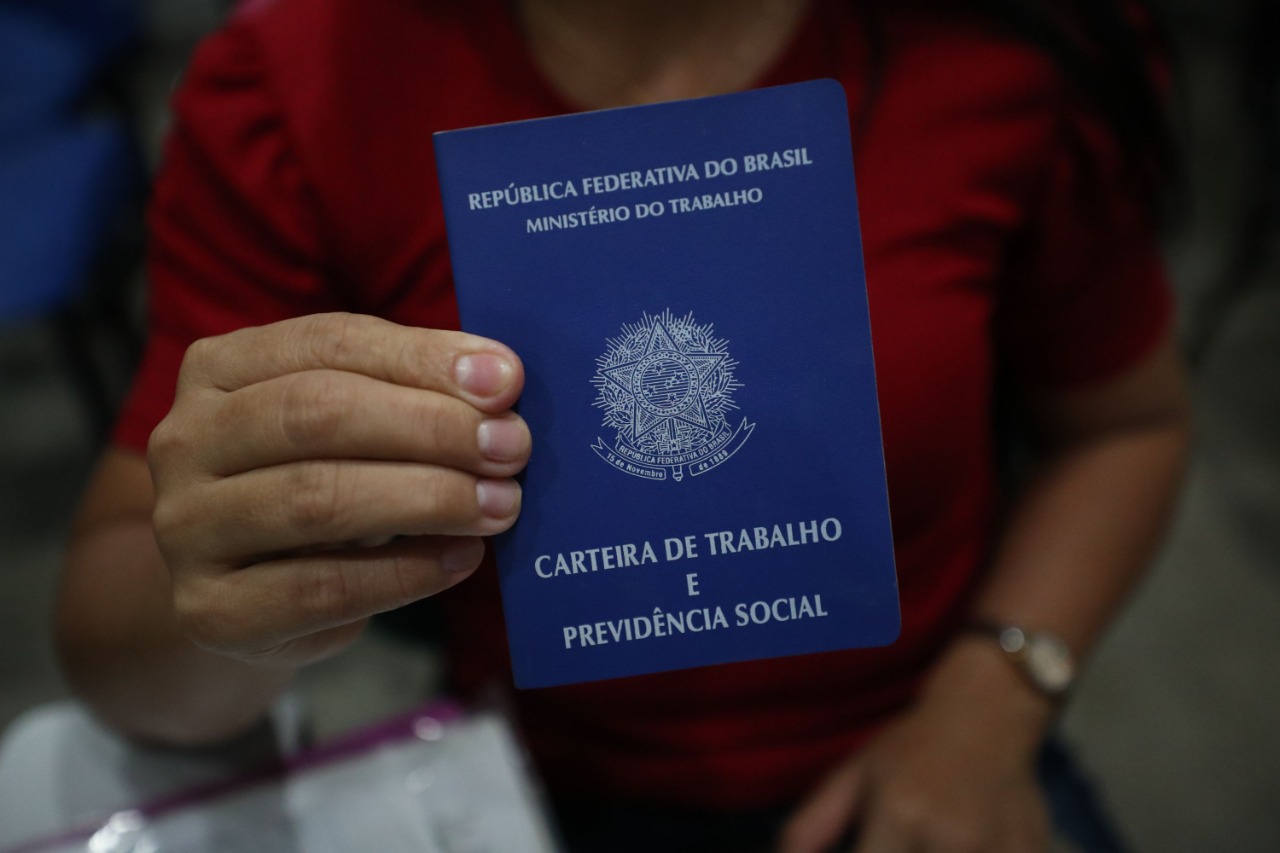 Sine Amazonas divulga 88 vagas de emprego para esta sexta