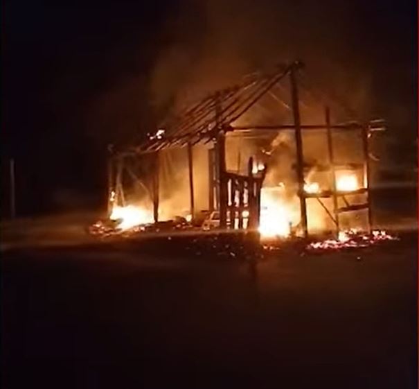 Indígena ateia fogo em casa com esposa e três filhos dentro no Amazonas