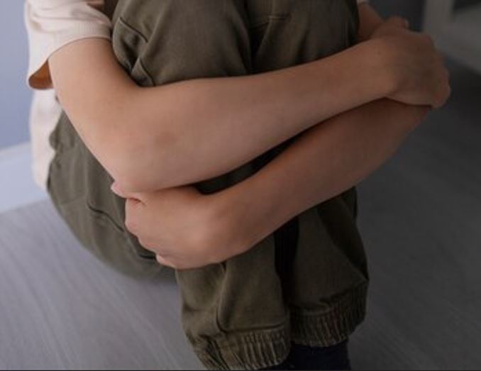 Irmão é preso suspeito de estuprar garoto de 12 anos em Manaus