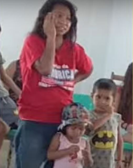 Mãe e duas crianças morrem afogadas após canoa virar em rio no Amazonas