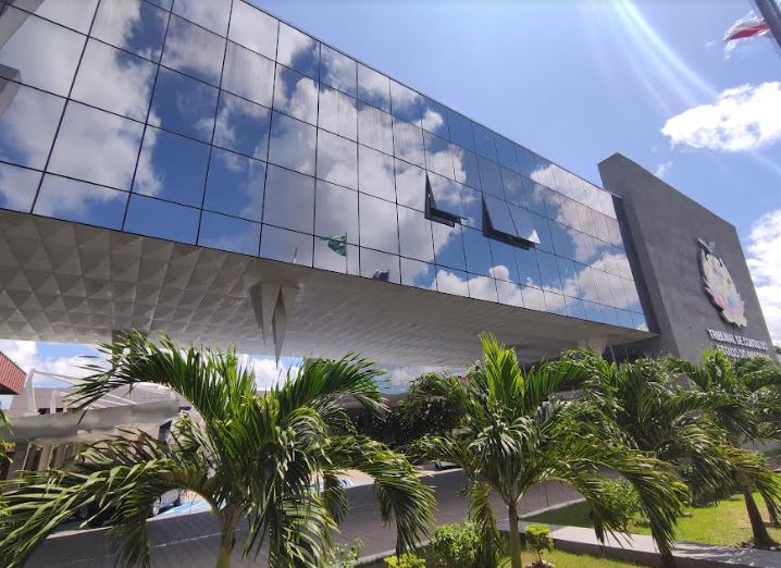 Servidores aprovados no concurso público de 2021 são nomeados no TCE-AM