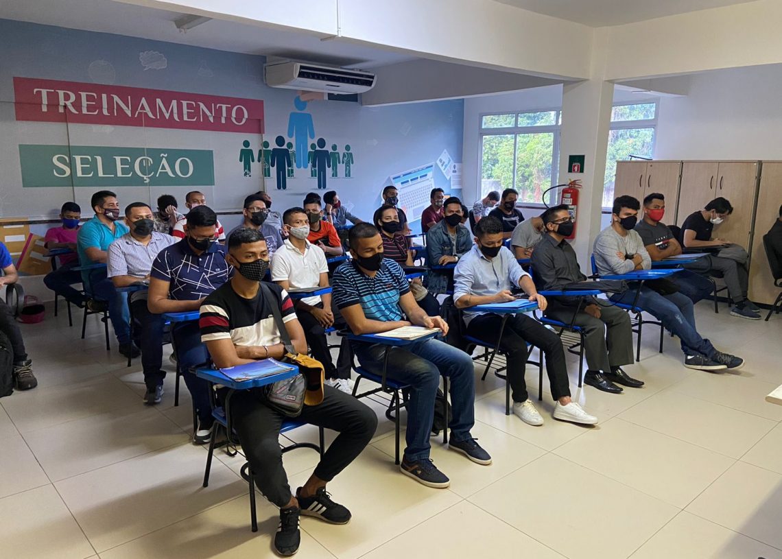 Balcão do Sine Manaus oferta 115 vagas de emprego hoje