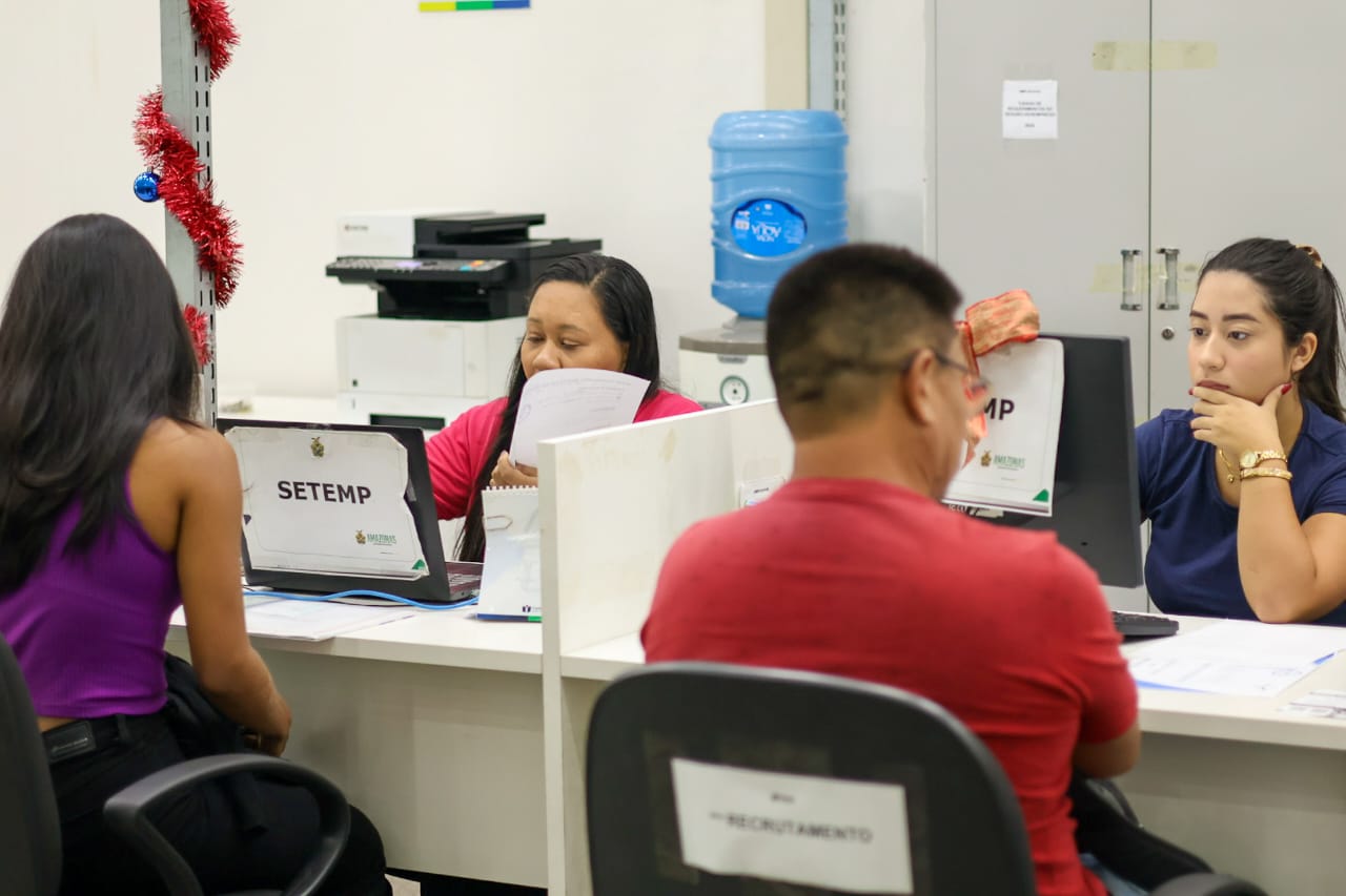 Sine Amazonas oferta 97 vagas de emprego nesta quinta-feira 