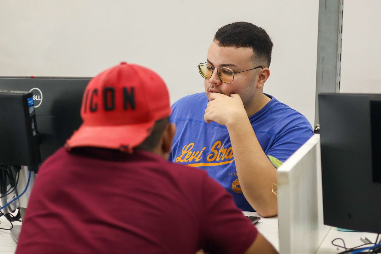 Costureiro e mais: Sine Amazonas divulga 156 vagas nesta sexta-feira