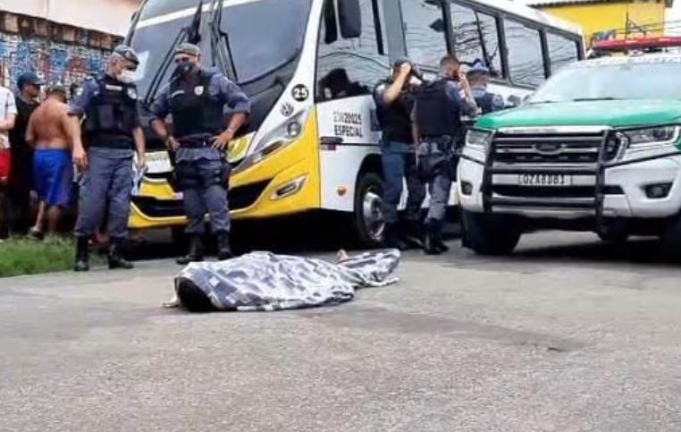 Homem é executado a tiros em plena luz do dia em Manaus