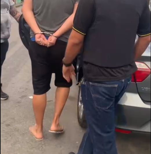 Pedófilo é preso com vídeos de bebês em cenas de zoofilia em Manaus