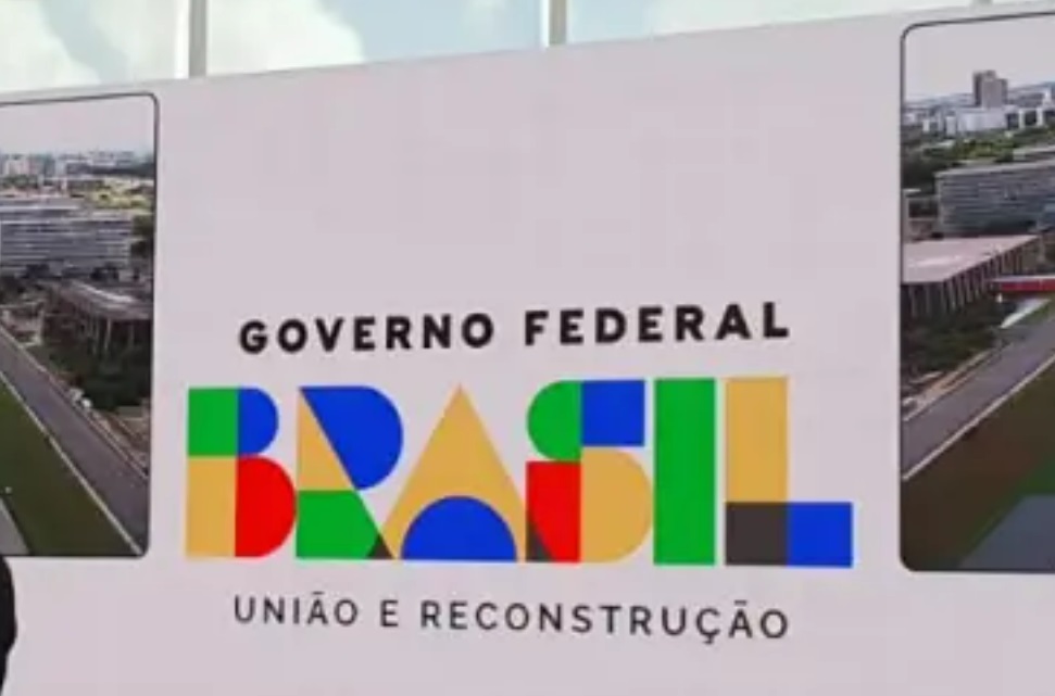 Governo Lula adota slogan com os temas ‘União’ e ‘Reconstrução’ 