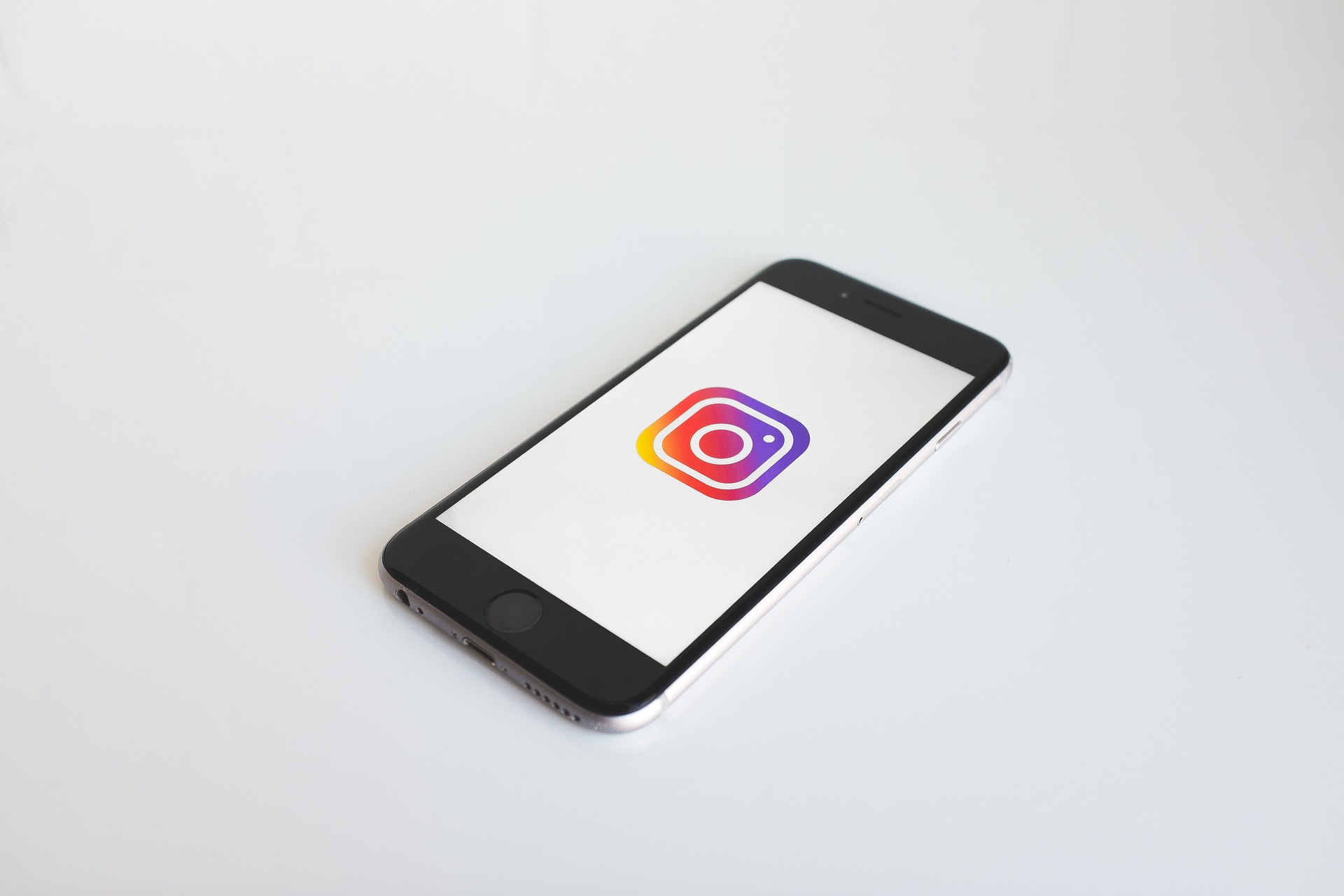 Ferramenta do Instagram combaterá campanhas que favorecem o assédio