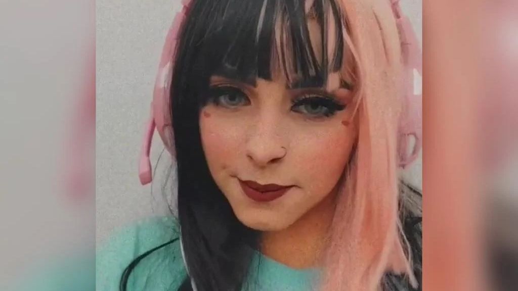  Jogadora de CoD, Sol é morta a facadas por gamer