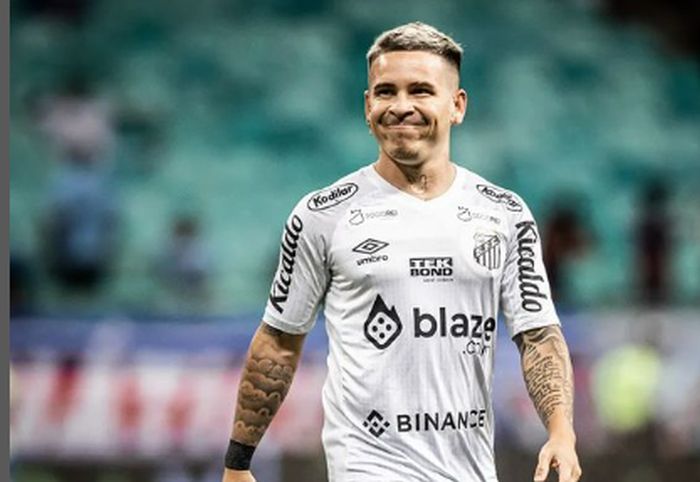 Santos afasta Soteldo por indisciplina após decisão conjunta