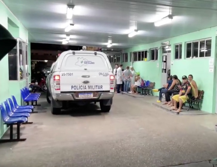 Homem é morto com 15 tiros na frente da esposa em Manaus