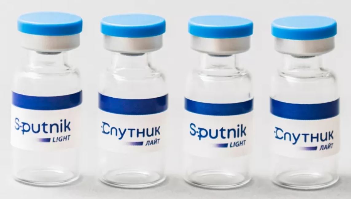 Anvisa autoriza importação excepcional da vacina Sputnik V para 7 estados