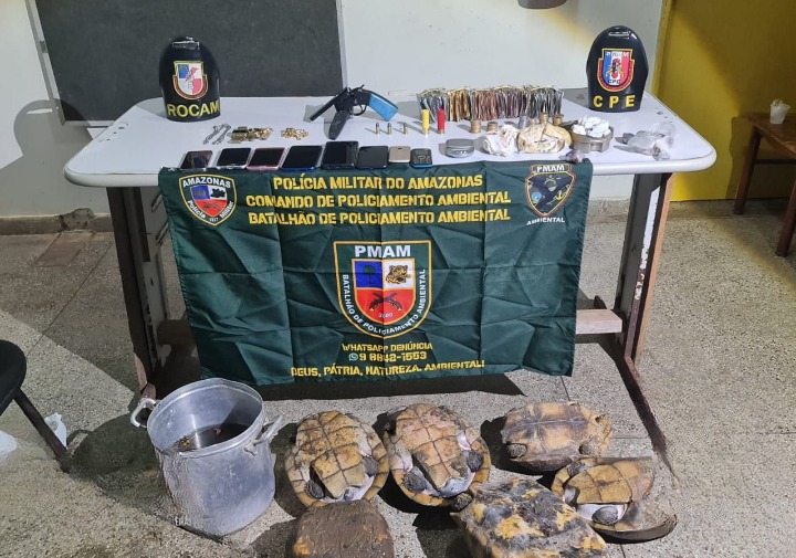 Homem é preso com drogas, arma e R$ 7 mil durante operação no Amazonas