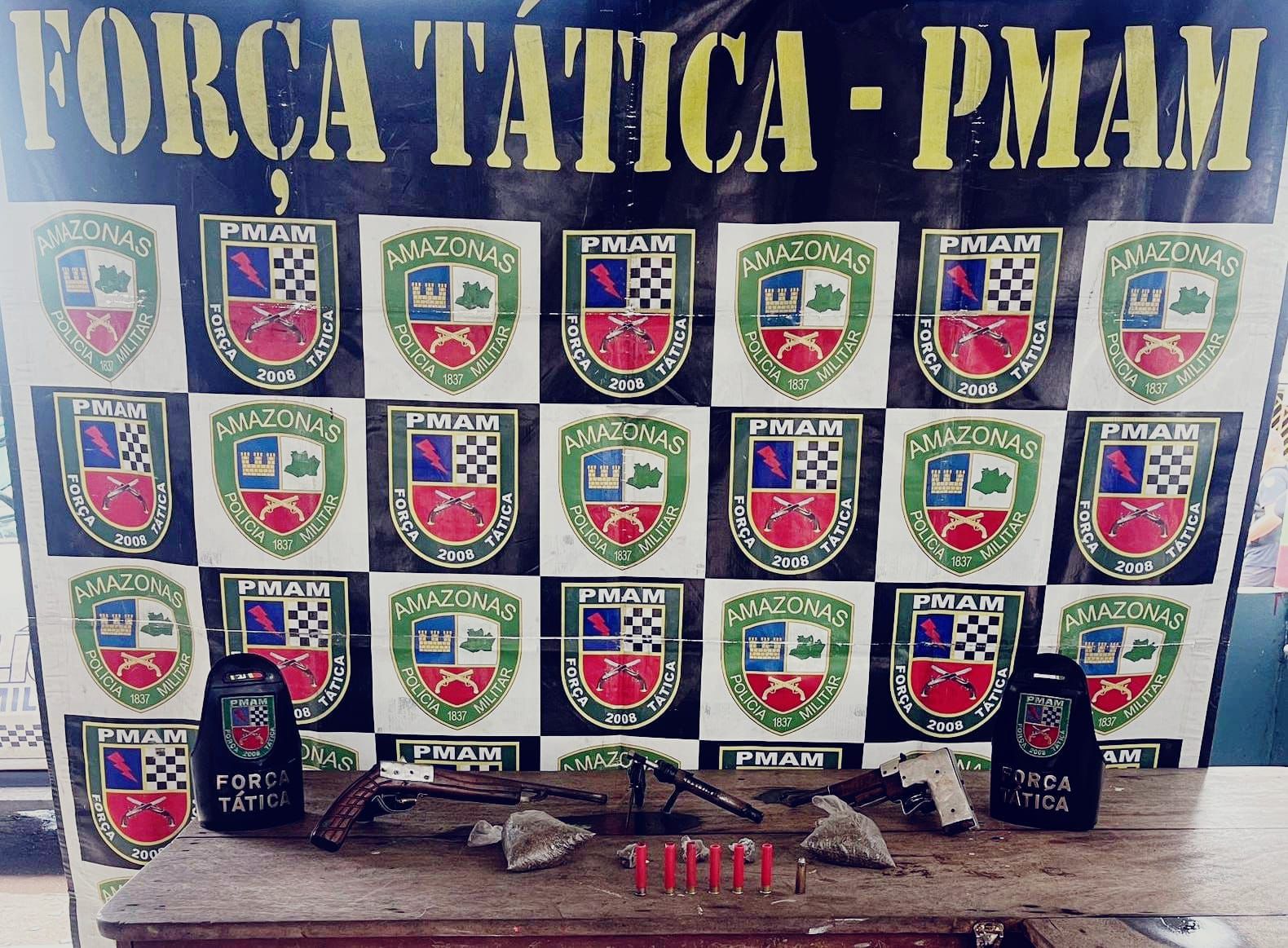 Trio é preso suspeito de tráfico e armas e drogas são apreendidas em Maués