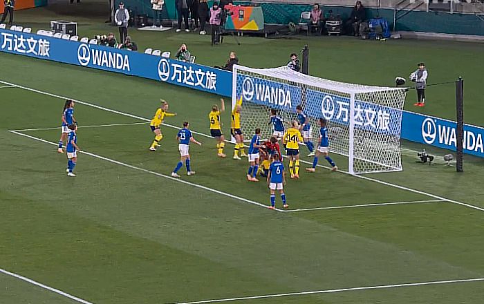 Suécia fecha segunda rodada do Grupo G com goleada sobre a Itália