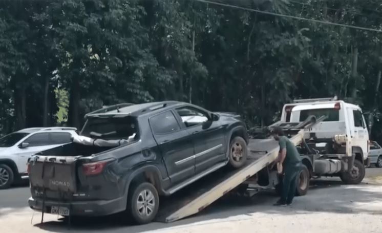 Mulher é presa após planejar 'dar susto' no marido e ele morrer em assalto