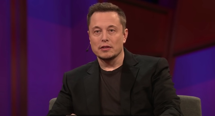 Reino Unido aprova uso da internet Starlink de Elon Musk