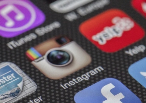 Instagram retira função e revolta usuários 