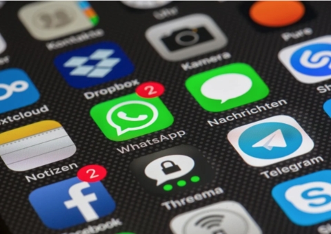 Cerca de 15 mil brasileiros têm o whatsapp clonado por dia