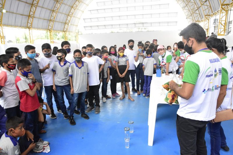 Prefeitura de Tefé faz concurso para professores e pedagogos