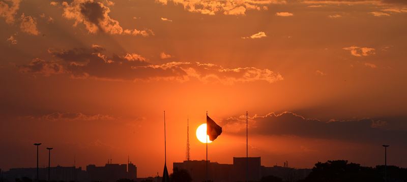 Crise do clima 'abriu as portas do inferno', afirma secretário-geral da ONU