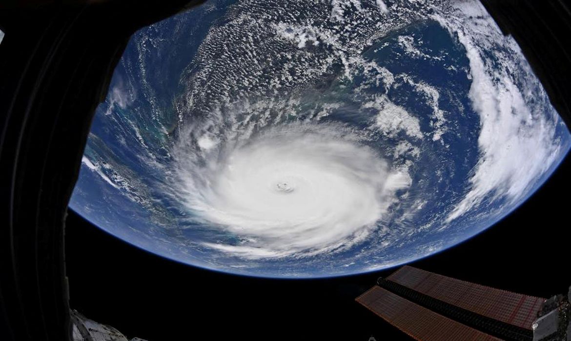 SpaceX e Nasa assinam acordo envolvendo viagens espaciais