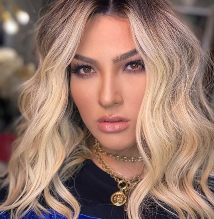 Grávida, ex-A Fazenda Thayse Teixeira é internada em São Paulo