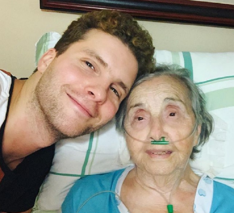 Thiago Fragoso lamenta morte da avó em despedida emocionante