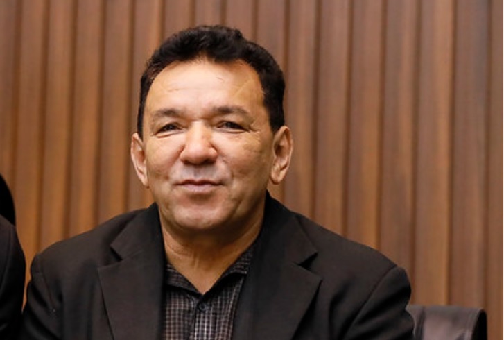 Vice-prefeito de Parintins, Tony Medeiros, assume vaga de deputado na Aleam