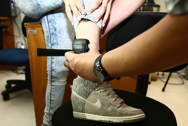 Senador quer liberar presos para frequentar cultos religiosos