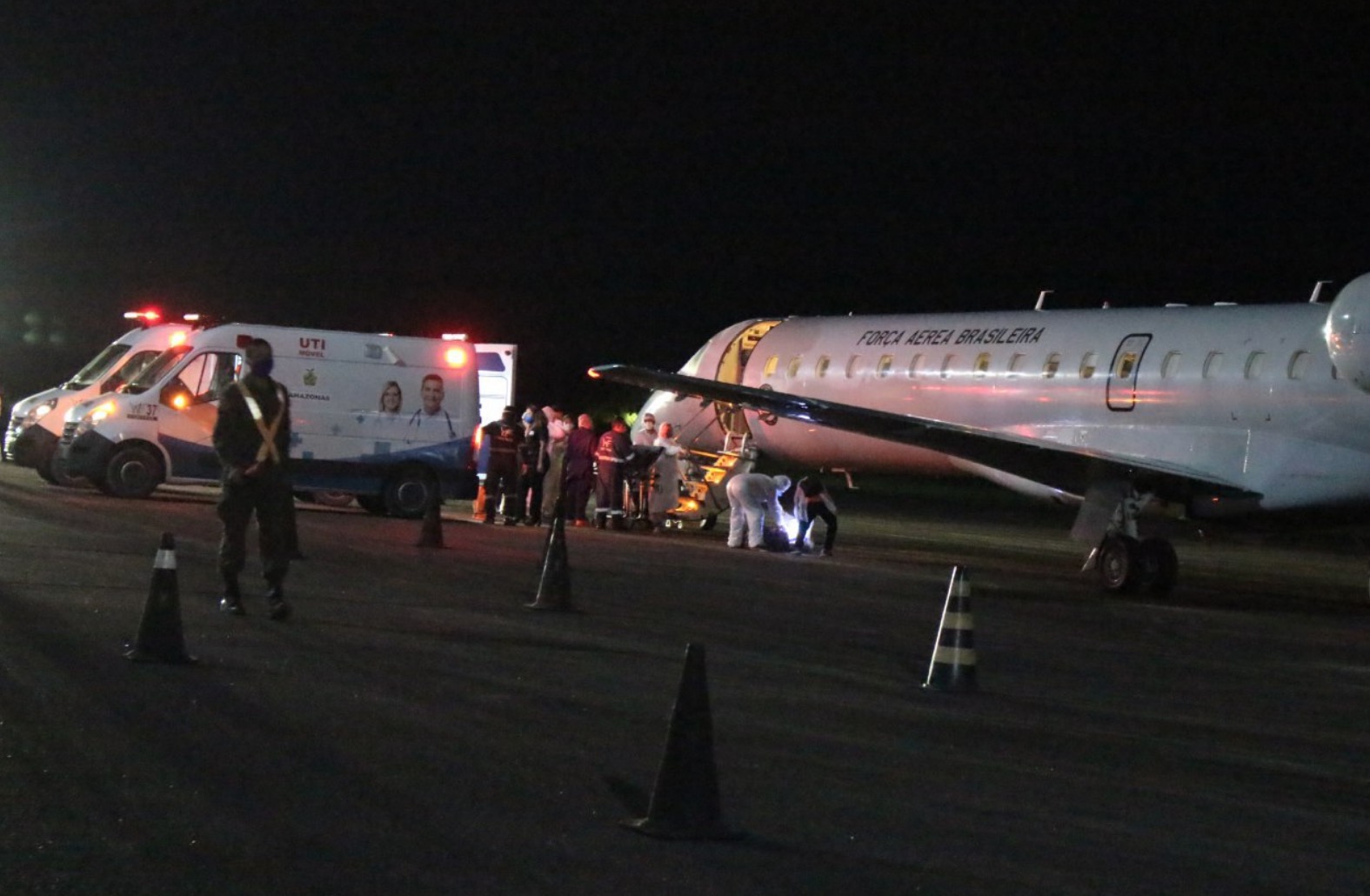 Pacientes com covid de Tabatinga são transferidos para Manaus 