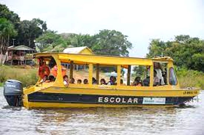 Condução escolar terrestre e fluvial custa R$ 760 mil em Autazes