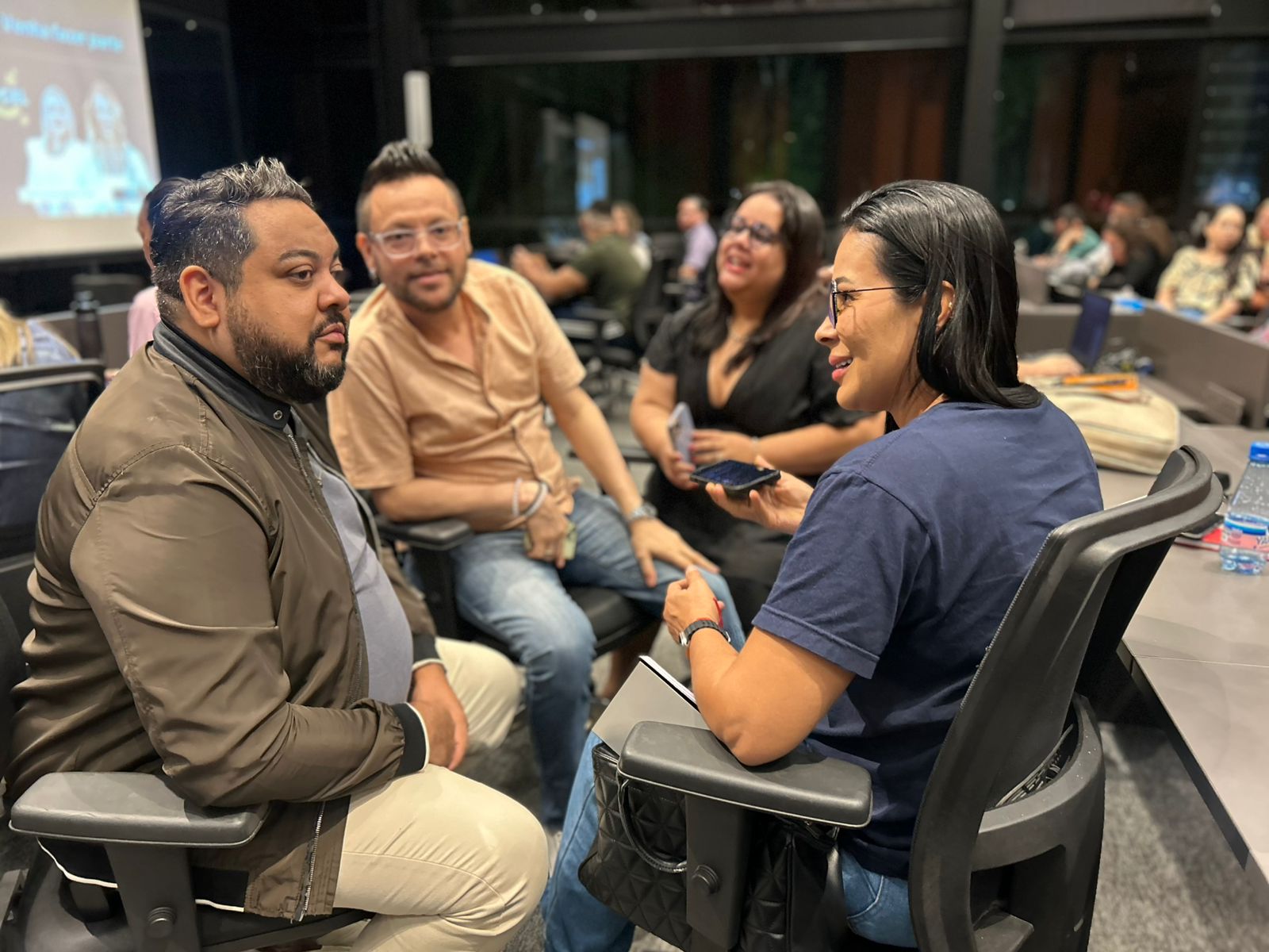 Prefeitura divulga lista de aprovados para curso de oratória em Manaus