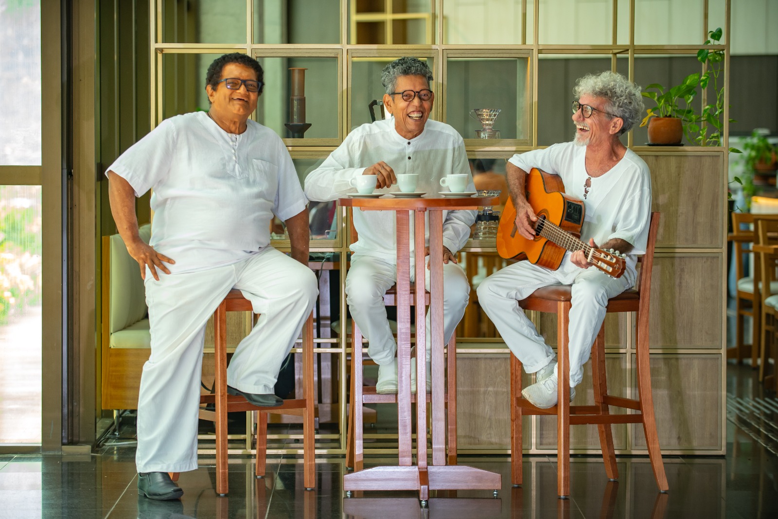Trio Roraimeira celebra 40 anos no Teatro Amazonas