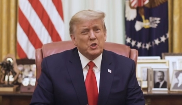 Tarifas de Trump tiram mais da metade da renda mensal de famílias americanas