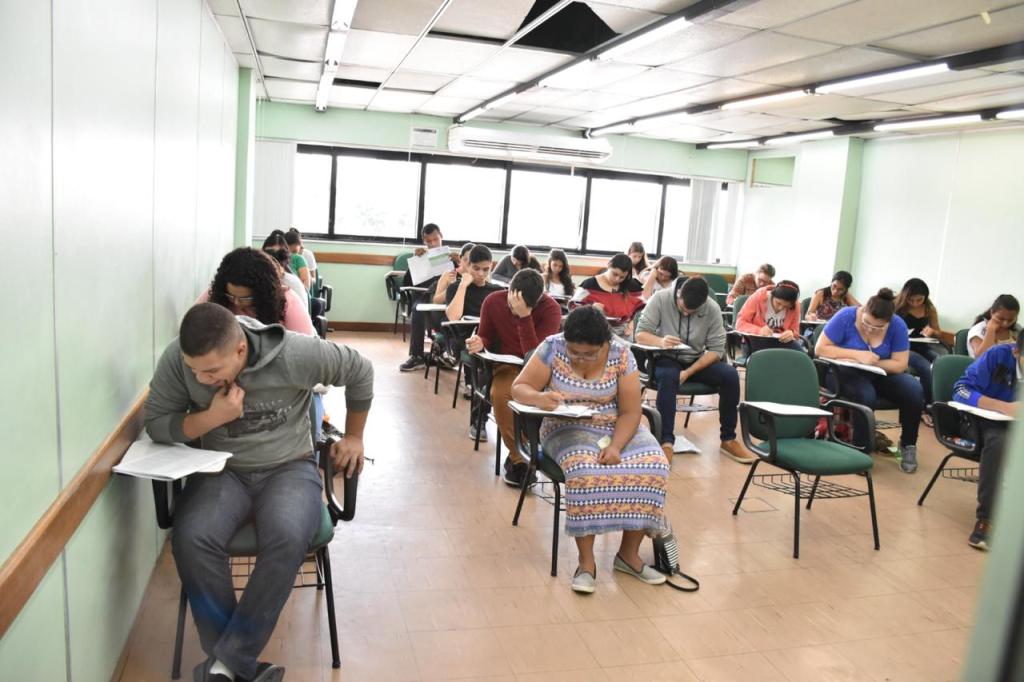 Cartões de Convocação do Vestibular e SIS da UEA estarão disponíveis hoje