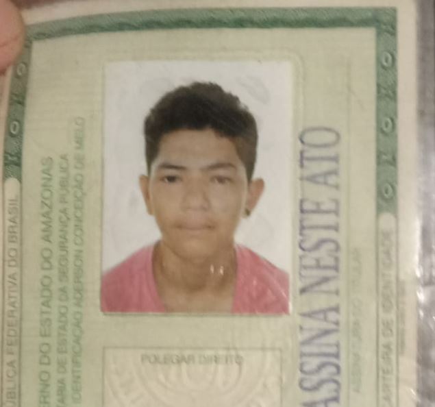 Mulher é executada com 4 tiros na cabeça na frente de casa em Manaus