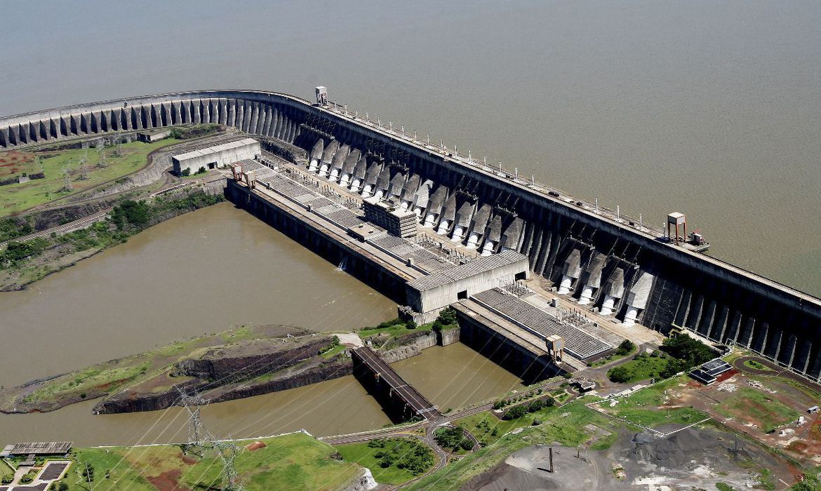 Governo indica Francisco Ferreira como diretor brasileiro da Itaipu