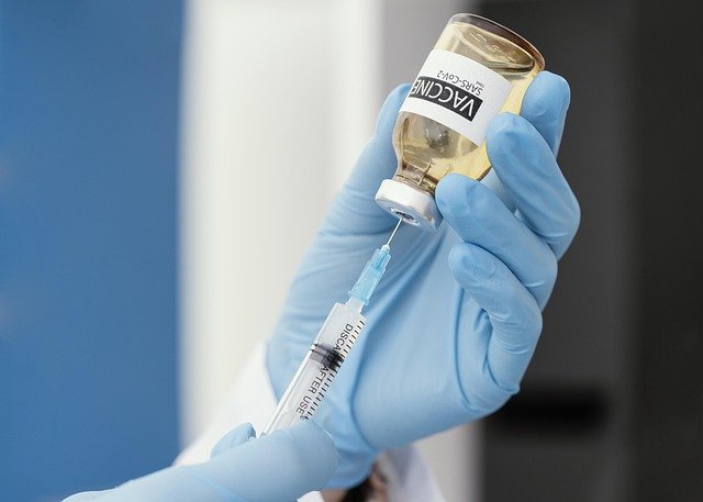 Covid-19: Brasil recebe lote com 1 milhão de doses da Pfizer