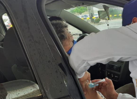 Governo promete 11 milhões de vacinas, mas deve receber apenas metade