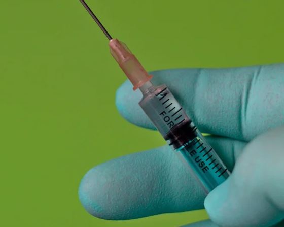 Três milhões de doses da vacina da Janssen chegarão ao país neste mês