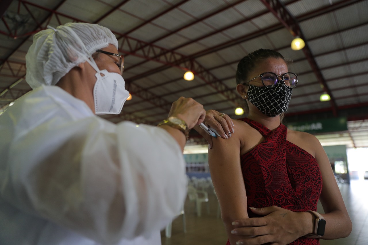 Amazonas aplicou 5.135.169 doses de vacina contra Covid-19 até esta quarta