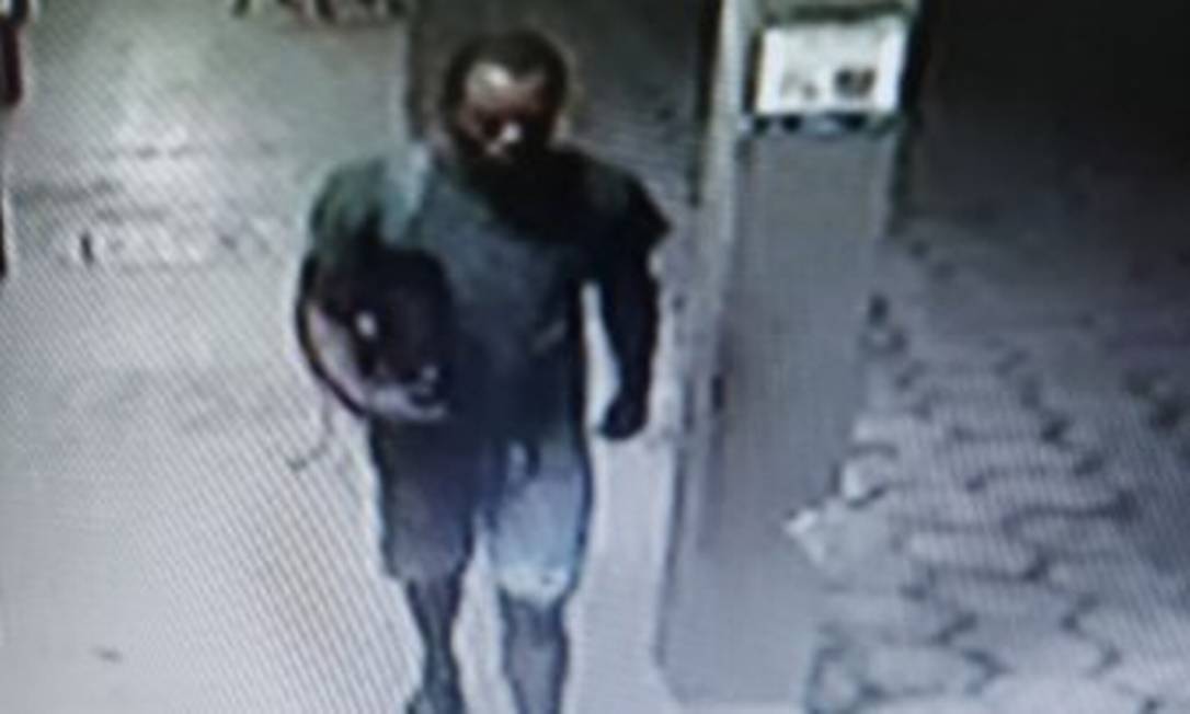 Cinquenta doses da CoronaVac são furtadas em centro municipal no Rio