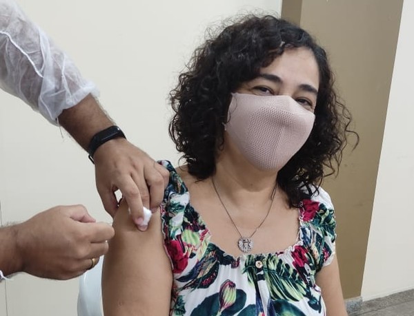 Mais de 6 mil professores já se vacinaram contra covid em Manaus