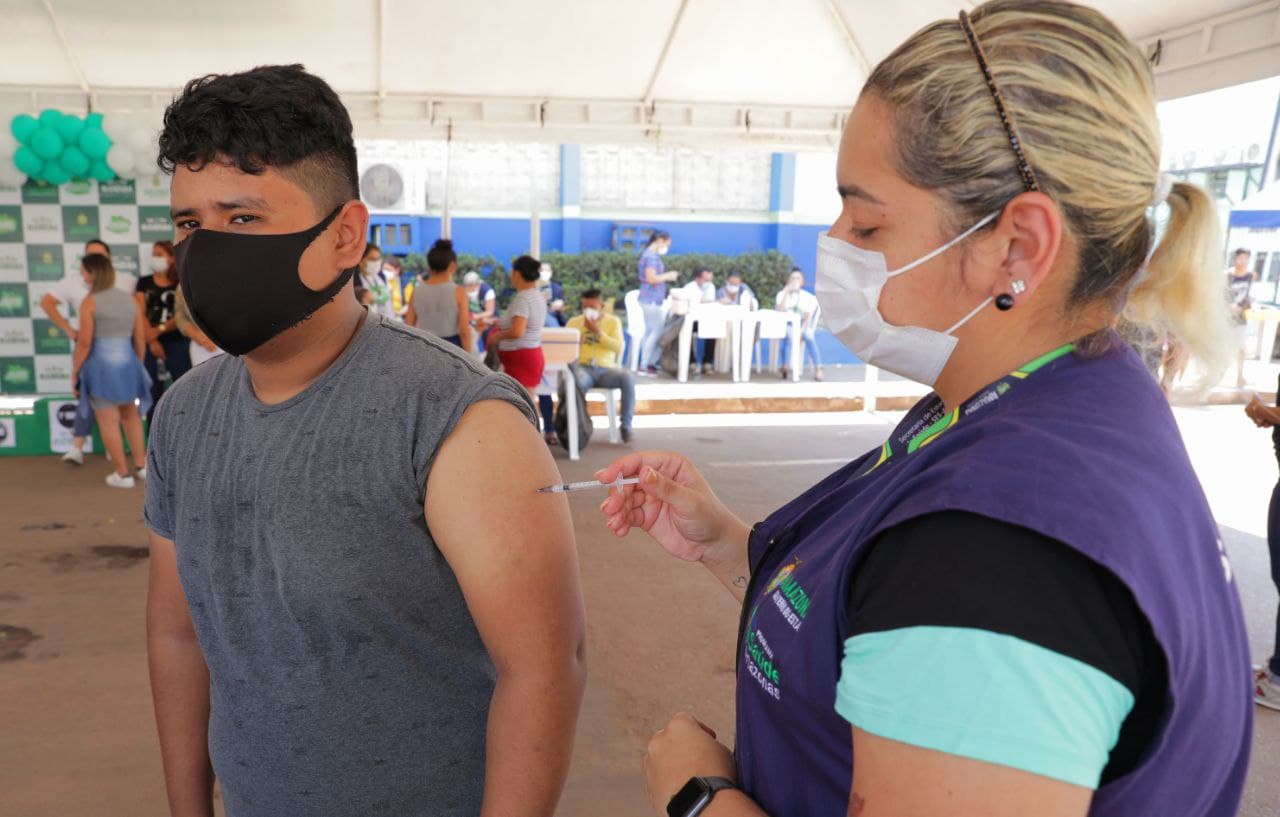 Amazonas já aplicou 7.295.187 doses de vacina contra Covid até esta sexta